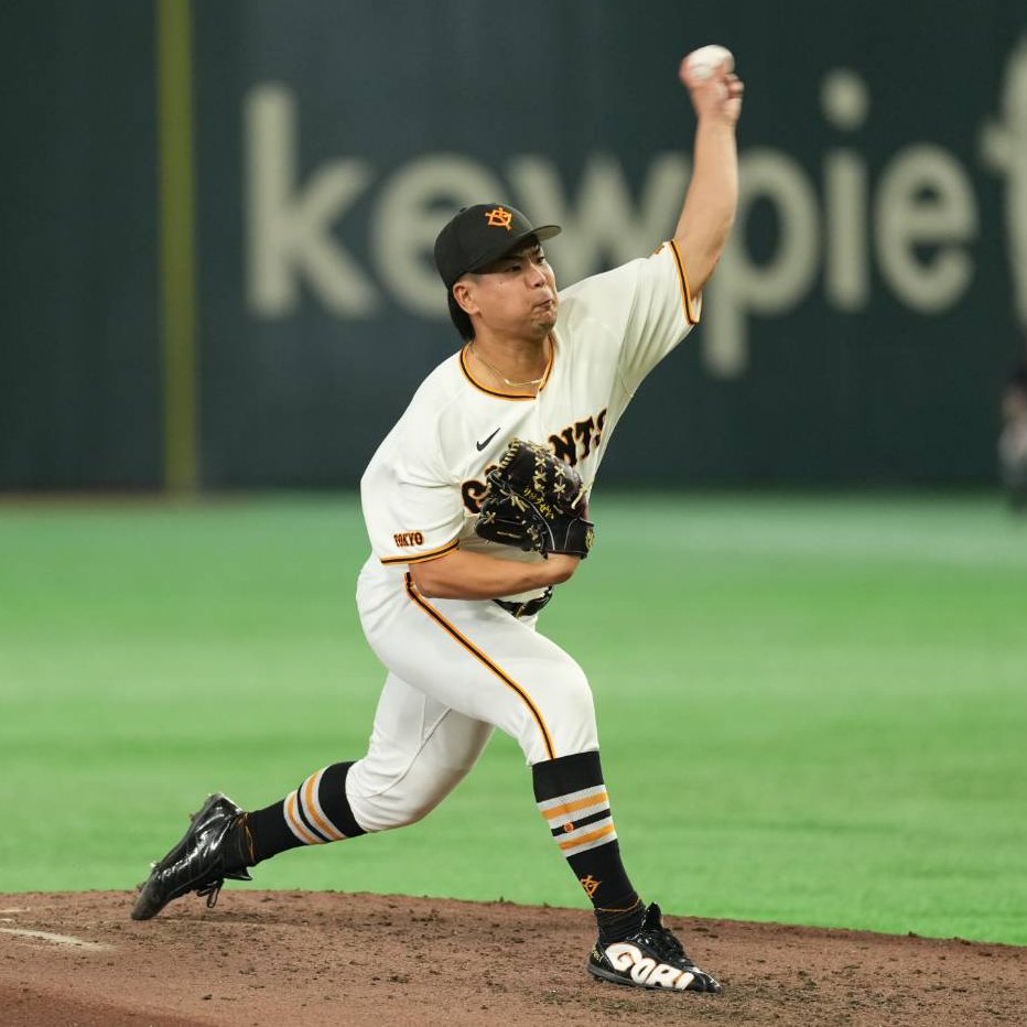 FullCountYG's tweet photo. 巨人-阪神（8日・東京ドーム）

#山田龍聖 投手
今季初登板で2回無失点⚾️

Photo by Gaku Inoue

#giants https://t.co/F7fSBxRDqc