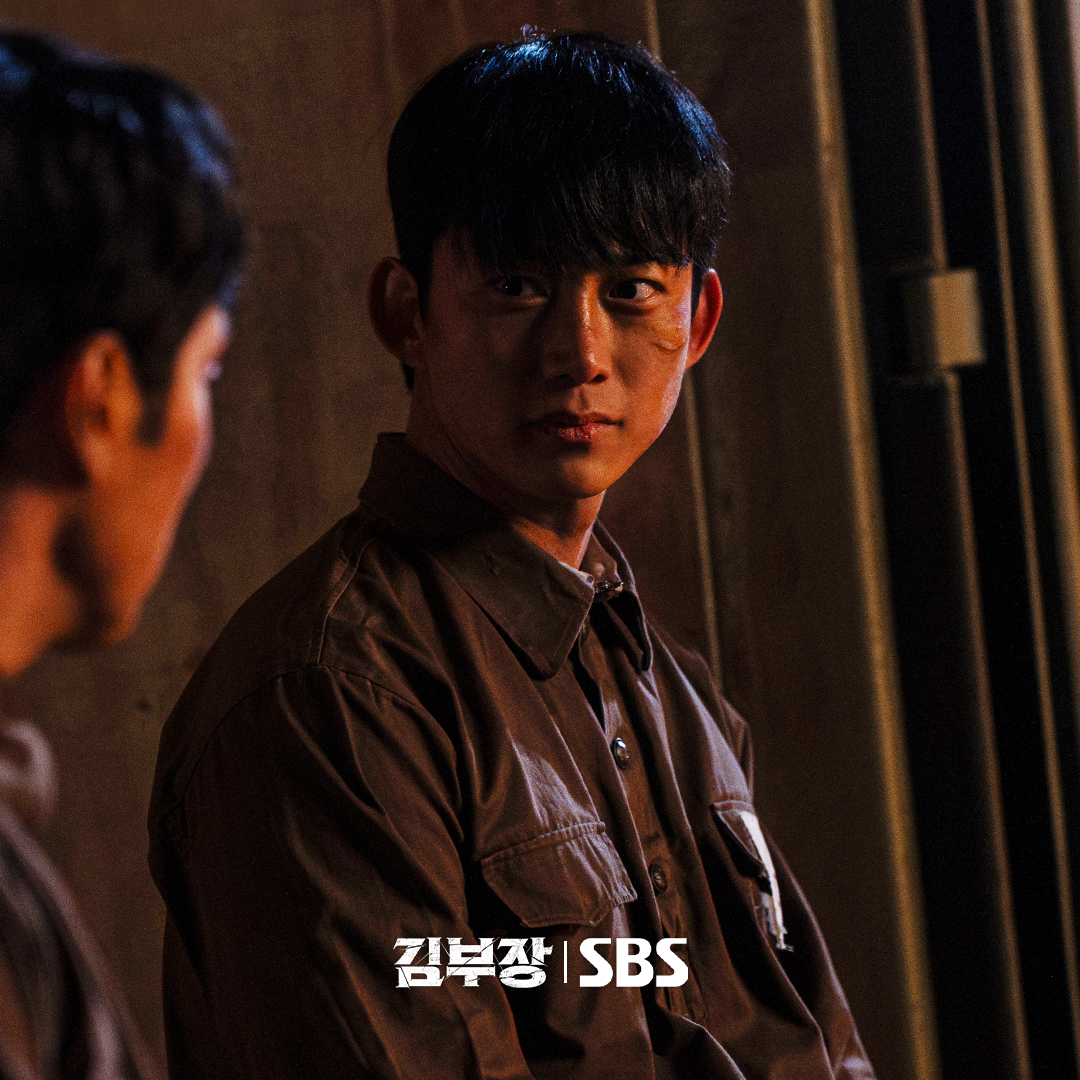 SBSNOW's tweet photo. 코드네임 66의 숨겨진 비밀.. 혹시 알고 있🐮?
궁금하면.. 이번 주 금요일.. 본방사수 해주🐮

SBS 금토드라마 <김부장>
☞ [금,토] 밤 9시 50분

#SBS금토드라마 #김부장
#AgentKimReactivated
#소지섭 #최대훈 #윤경호 https://t.co/P5ogPlpQJB