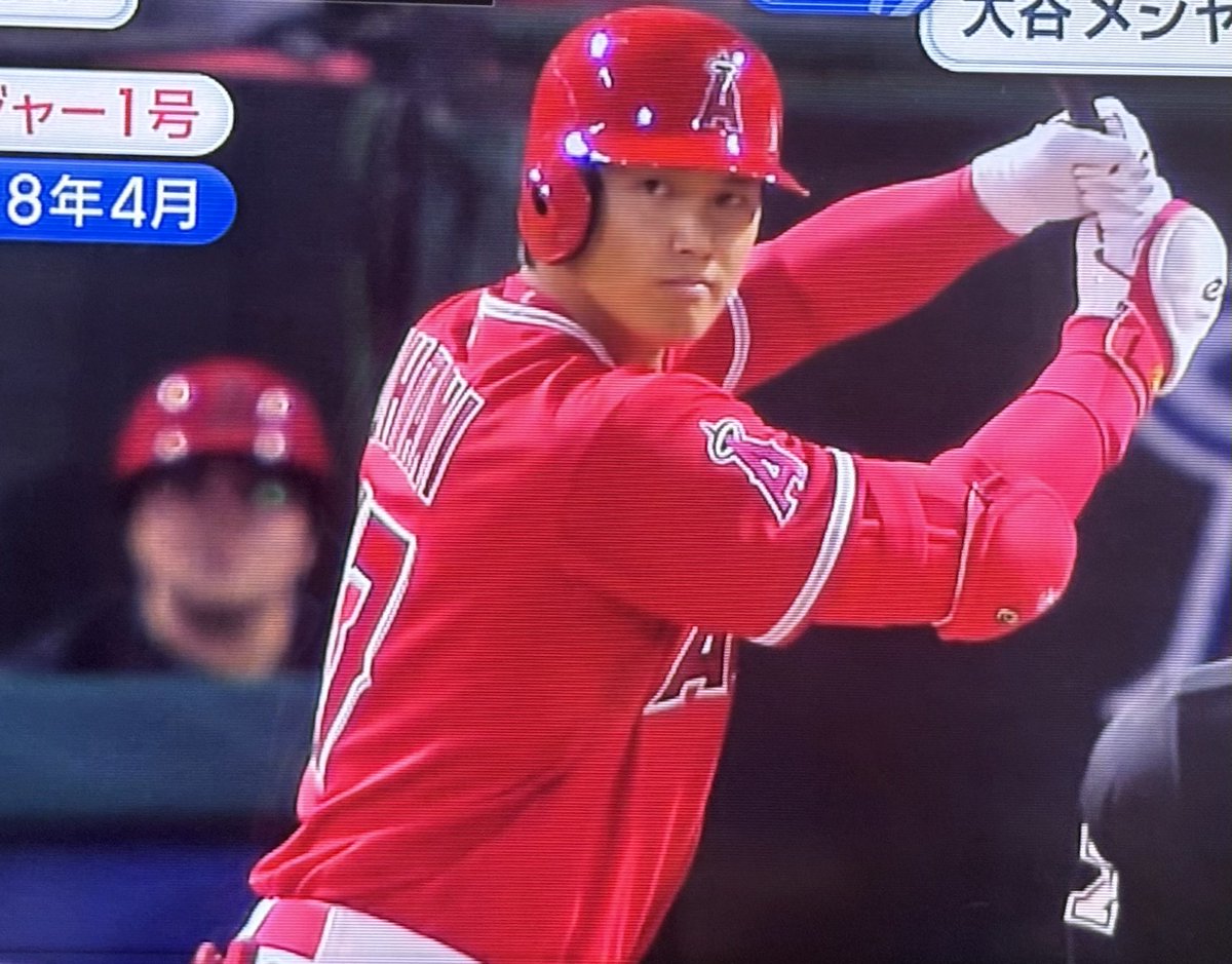3LQDNChmYZ89095's tweet photo. 大谷さんメジャー通算300号おめでとうございます㊗️🎊8年で二刀流での信じられないスピードです
⚾️🧢😄🐬
#テレ朝 スーパーJチャンネル
#大谷翔平
#otani
#Dodgers https://t.co/xvNy4B1FtV