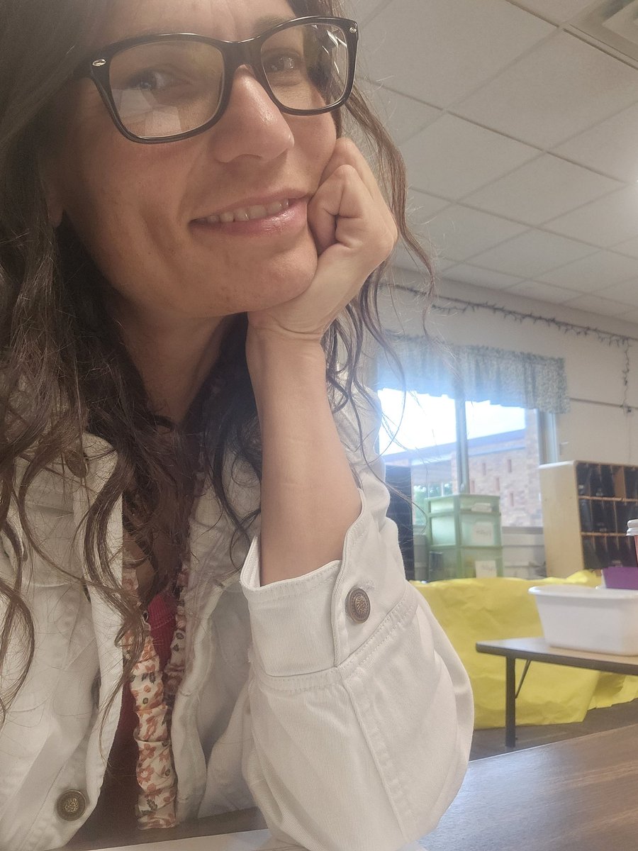 sarah_b_ware's tweet photo. @JustAMomNamedMM Thank you so much! It's my 4th year in 3rd, and I'm hoping it is my year for a cleared list! #3rdGrade #clearthelist2026 #clearthelist #BetterTogether #clearthelists #BeAGoodHuman #SupportTeachers #adoptaclass https://t.co/np9p8TNvdV https://t.co/RaNm3qyOE5
