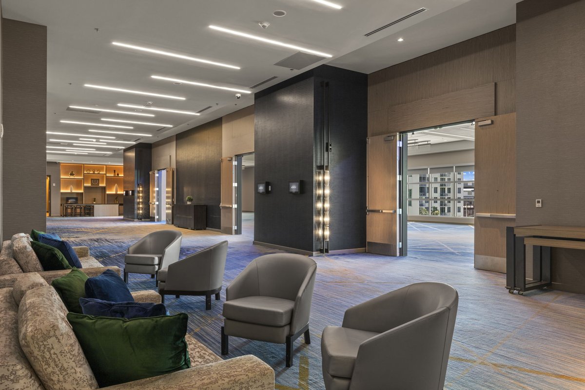 ACHotelFLL's tweet photo. From weddings to conferences, every event deserves an exceptional setting.

Host your next gathering at AC Fort Lauderdale Airport at Dania Pointe.

#ACHotelFortLauderdaleAirport #Meetings #Events #FortLauderdale #WeddingVenue https://t.co/1b753adR5q
