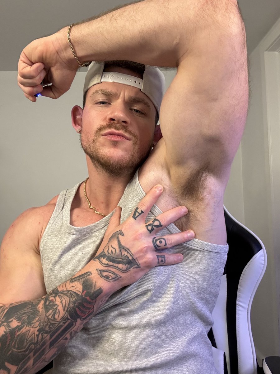 myarmpitfetish_'s tweet photo. who's you choose?
1️⃣: @flav66612 
2️⃣: @findomluis 
3️⃣: @AlphaApollo37 
4️⃣: @AlphaStrada https://t.co/xdQkY3Zw93