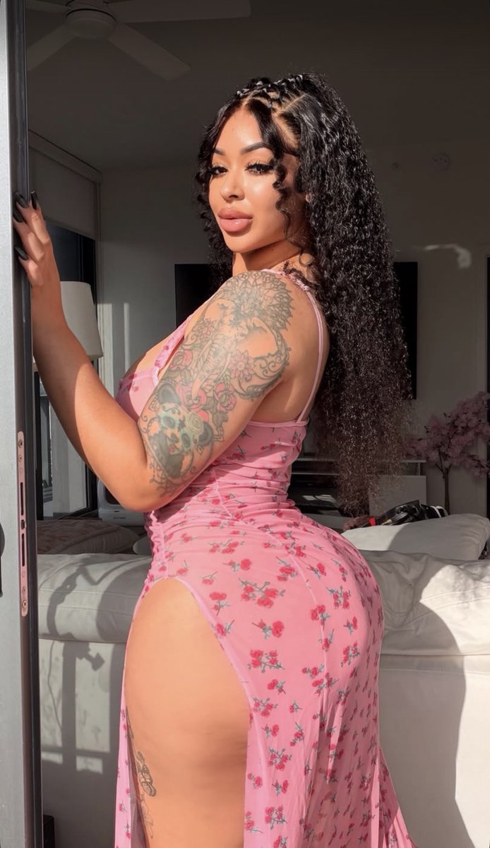 heydestinybaby's tweet photo. A OR B 🍑💦
Retweet for a picture 😘😛🔥 https://t.co/RO1q0gD3zV