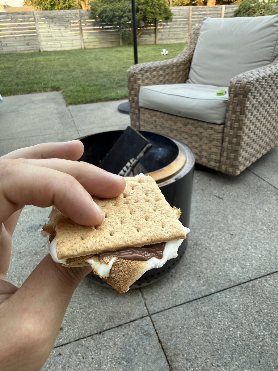 andrewheppnerco's tweet photo. Why are these the most disgusting treats ever invented https://t.co/erQ80YmLq2