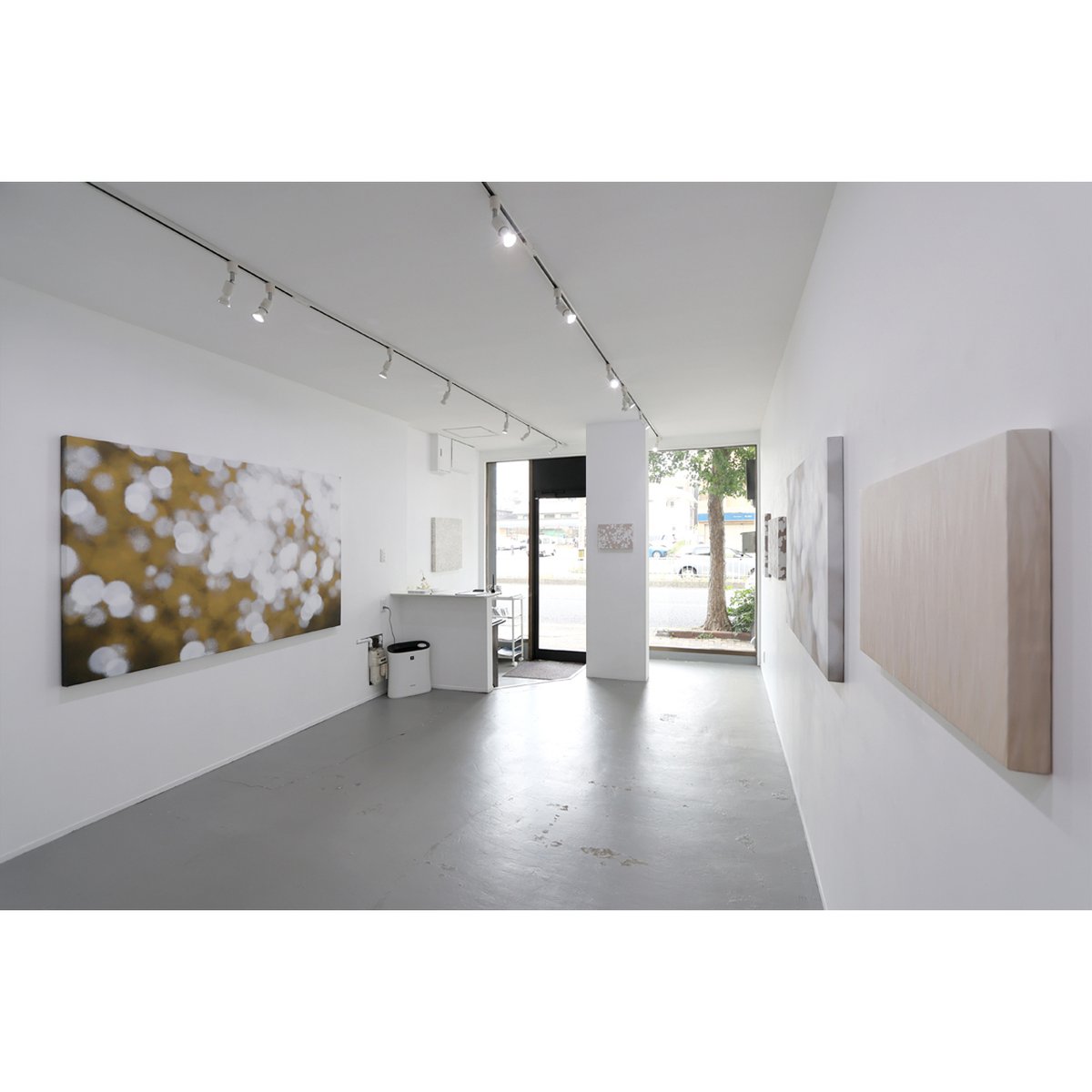 oznote's tweet photo. [モノミズム OZ-尾頭-山口佳祐 個展 | monomism OZ-Yamaguchi Keisuke solo #exhibition]
2026.6.13(sat)-7.4(sat)
AIN SOPH DISPATCH(#名古屋市/#Nagoya, Japan)

Photo:Junko Yamaguchi
https://t.co/wETOx2uHNB

#contemporaryart #abstracts #liquitex #gold #リキテックス #OZ尾頭山口佳祐 https://t.co/bXK6s8zJJg