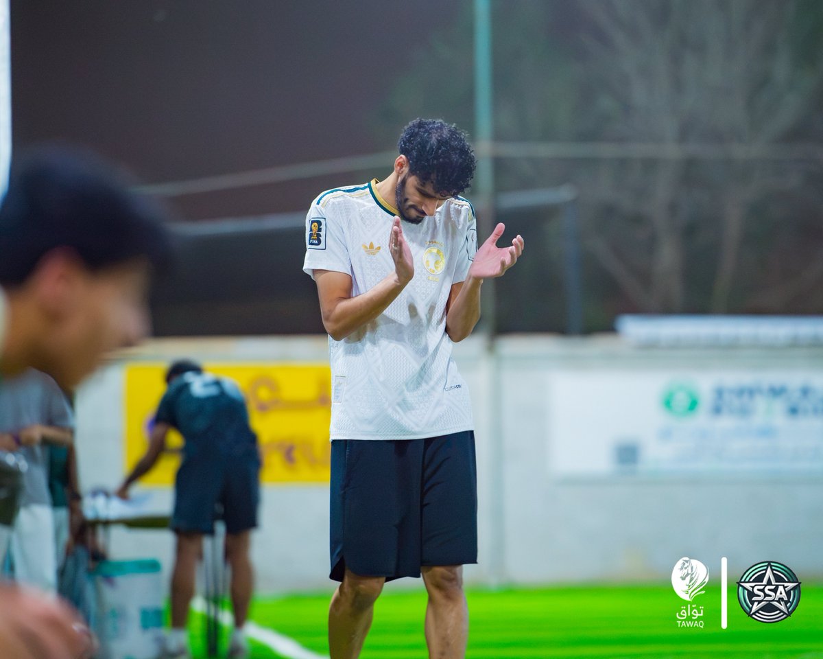 SAStarsAcademy's tweet photo. نهاية اللقاء 😍💚

الجولة الثانية من بطولة المحترف 🏆 https://t.co/etB1QawplS