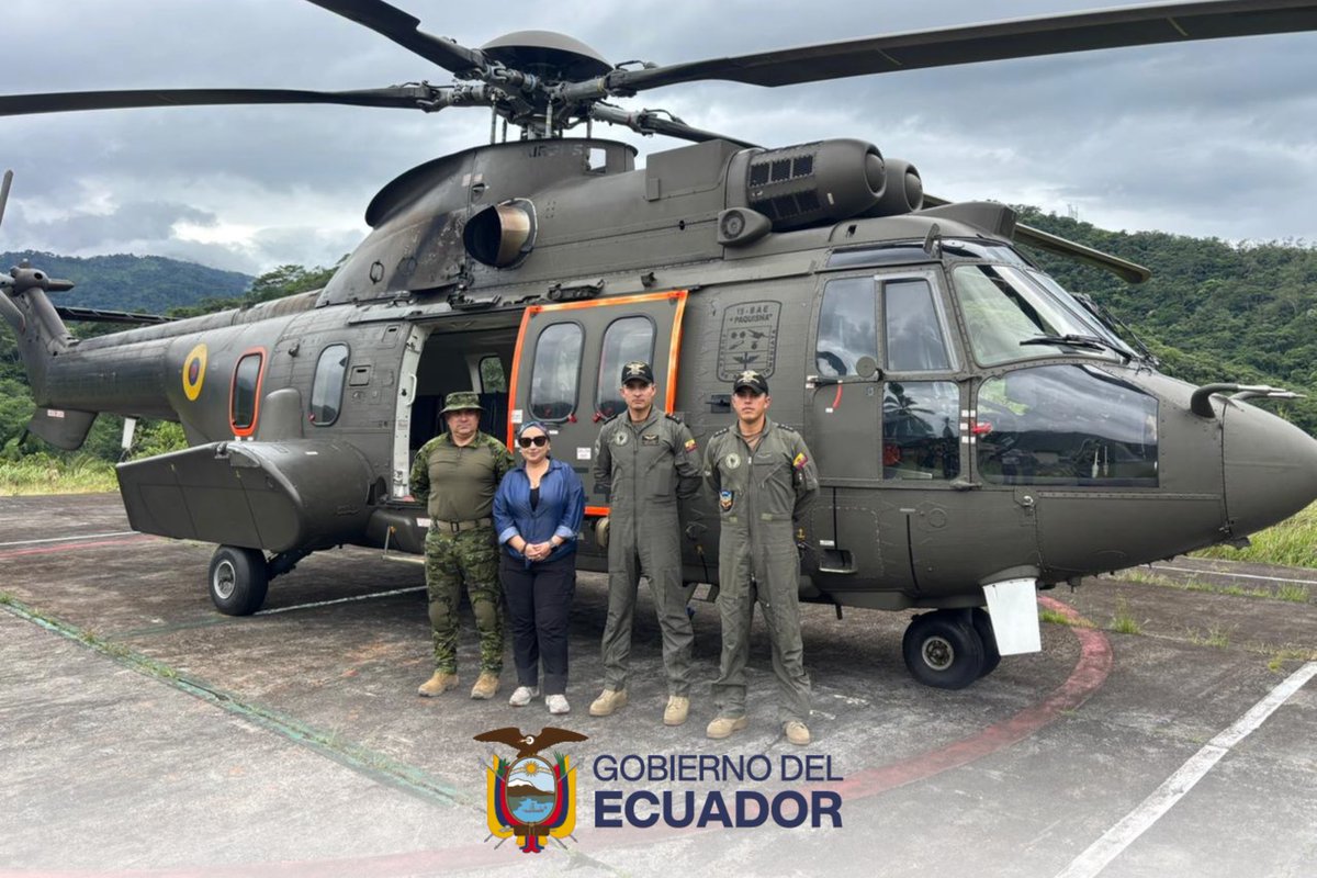 Riesgos_Ec's tweet photo. 📍#ZamoraChinchipe

La respuesta continúa. Seguimos en territorio coordinando acciones, supervisando las labores de búsqueda y rescate y entregando asistencia humanitaria para atender oportunamente a las familias afectadas.

#GobiernoDelEcuador https://t.co/W90XWyb94j