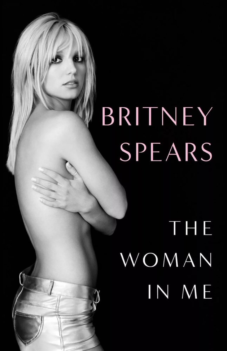 xbritneyonline's tweet photo. 🚨FEZ HISTÓRIA! “The Woman In Me” biográfica de Britney Spears vendeu mais de 6 milhões copias no mundo. 

É o 6º livro de memórias mais vendidos de todos os tempos, sendo o livro mais vendido da história por uma cantora! https://t.co/WyylLdAYfT