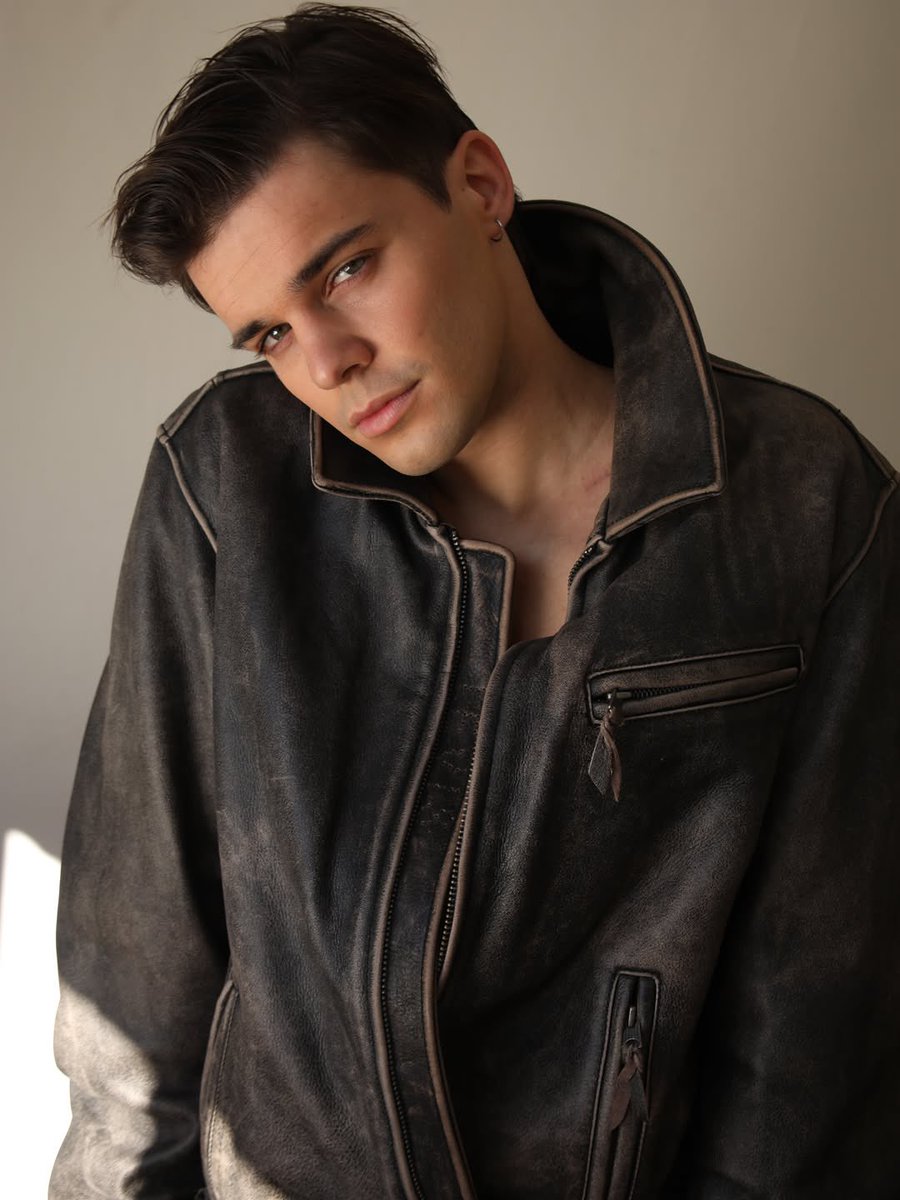 joacosources's tweet photo. “ @/look1modelsmanagement x @/martintraynor.photo 📸” 

🤳🏼— Joaquin Jacob vía Instagram post 1/2 https://t.co/m6a9JwRex1
