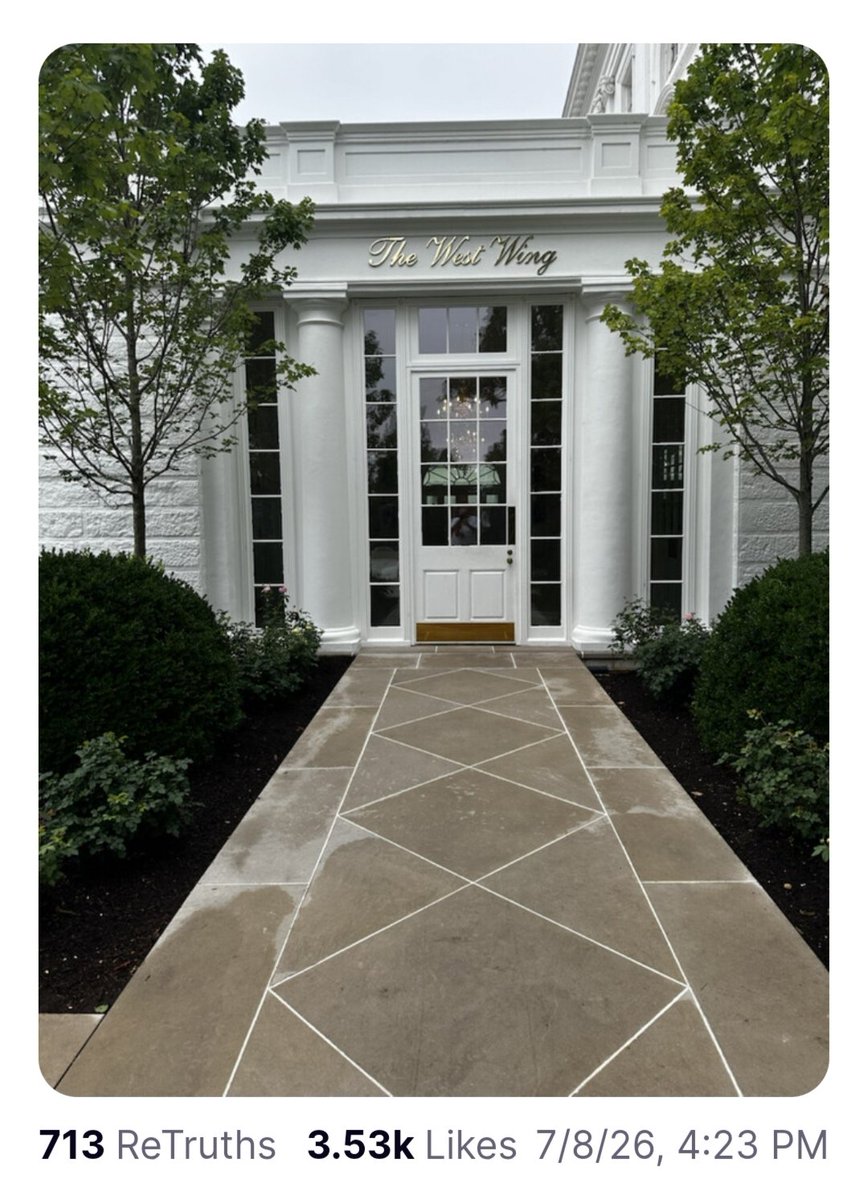 paidprotestr's tweet photo. Trump just can't keep his goddamn hands off of the White House. He puts up golden signage like no one knows what the parts of the White House are. As far as the maple trees and plantings go, something had to be removed first. What was it?
#WhiteHouse #WestWing #signage https://t.co/bWhFoYiVTO
