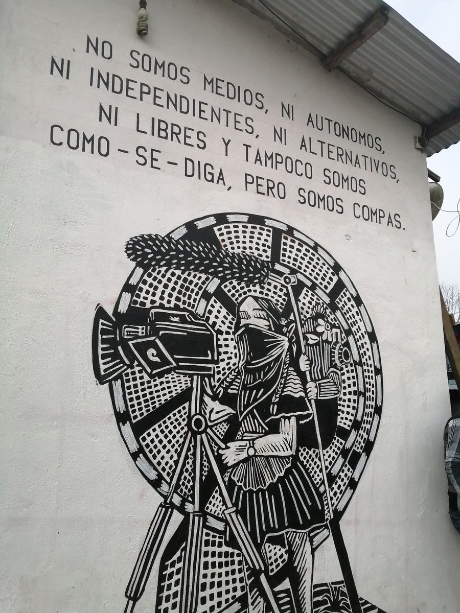 radiopozol's tweet photo. Semillero Cibernético de Arte y Gráfica Digital.

#Chiapas #México #EZLN 

"Porque hay personas así, que no se rinden, que no se venden, que no claudican... 
  Por eso les convocamos al
Semillero Cibernético de Arte y Gráfica Digital.
“Una realidad rebelde
https://t.co/cB3qvXpgj2 https://t.co/x7QKYHD16c