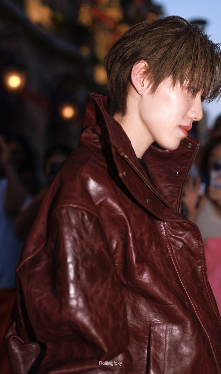 Rollingfoxy's tweet photo. 😭THE FACECARD😭

#Balenciaga55thCouturexPPKRIT
#ppkritt https://t.co/LXZVVlkpwP