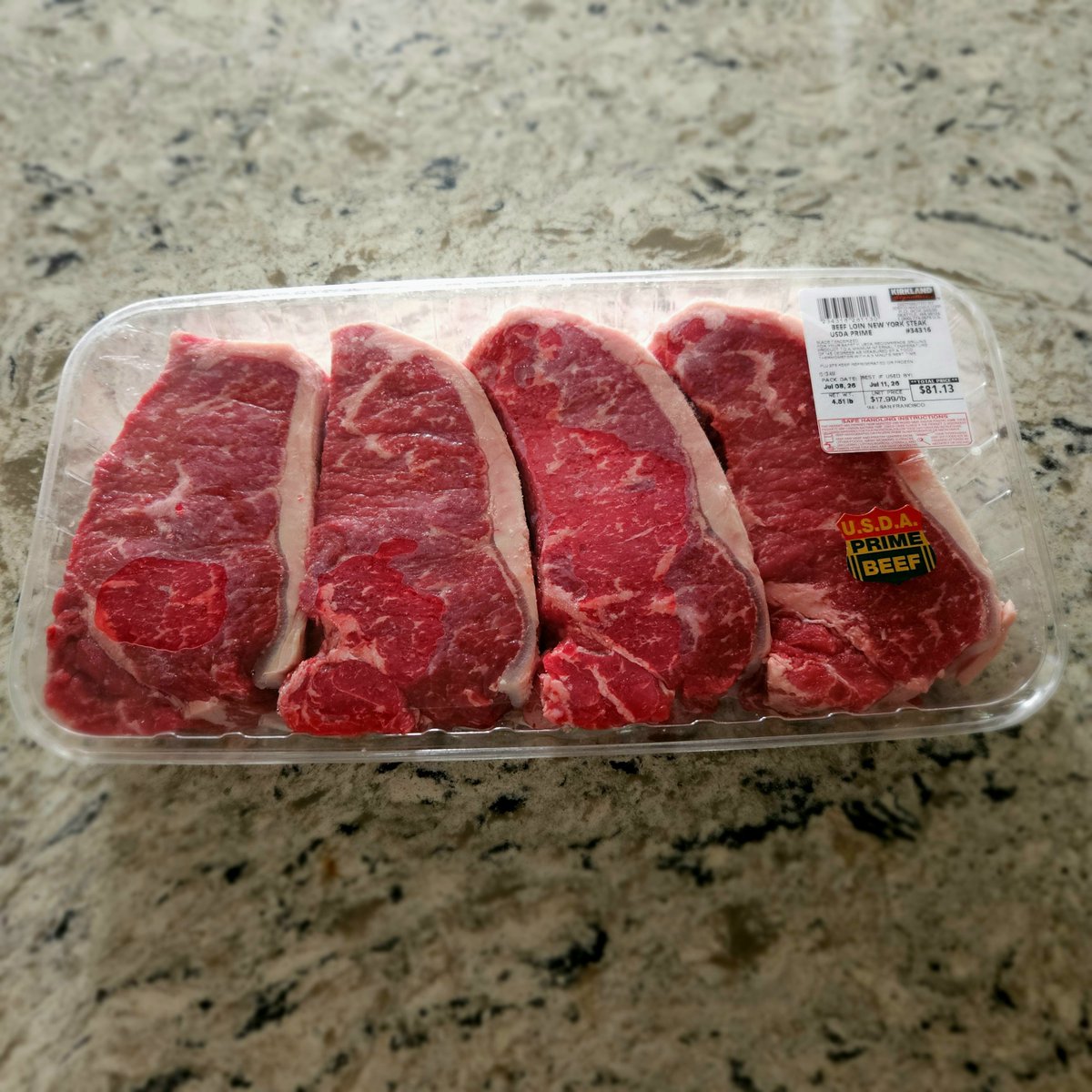 stellarflows's tweet photo. wasnt familiar w costcos steak game. these sum thicc bois https://t.co/W3N6egdt5Y