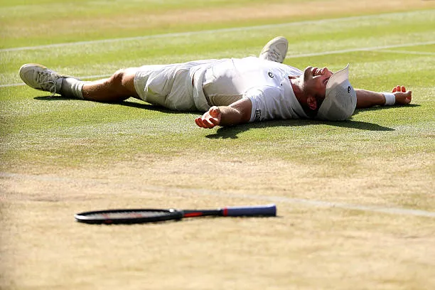 christophclarey's tweet photo. #Wimbledon needed a whopper of a story in a World Cup year.

 Guess what?

https://t.co/LmY2LbWkHy

#getty https://t.co/aOLTqDbpgQ