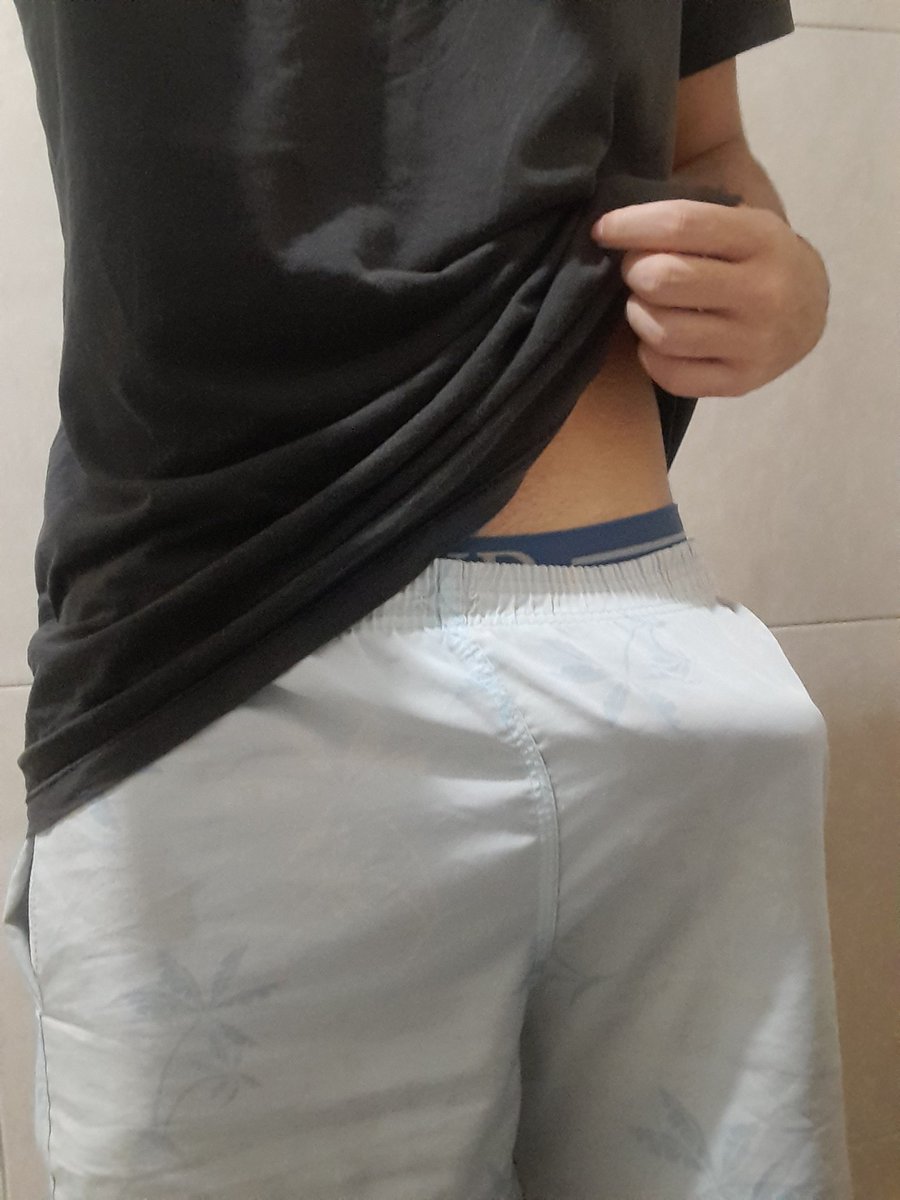 eletro_luxx's tweet photo. algum branquinho pirocudo quer trocar ou ser avaliado? vem pv putos
#brotheragem 
#broderagem
#PINTOAWARDS
#BrotheragemHetero
#PINTOAWARD
#PINTOSAWARDS 
#PEITOAWARDS
#PEITOSAWARDS
#TROCONUDS
#PINTOSAWARDS https://t.co/qAWKOwigSl