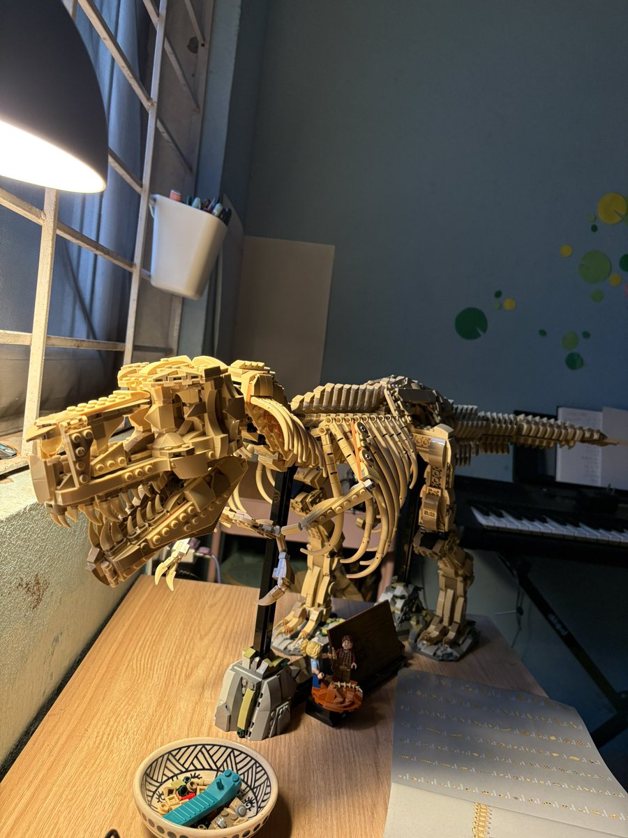 dinoincrisis's tweet photo. IT IS DONE. https://t.co/mdoGKwTdyg