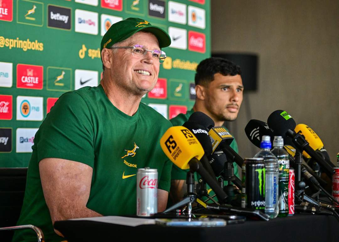 audas_vanschoor's tweet photo. The prodigal son returns after 8 years. πΏπ¦π Welcome back, Embrose Papier!
#Springboks #EmbrosePapier #WelcomeBack #Bokke https://t.co/PCYAnmYNti