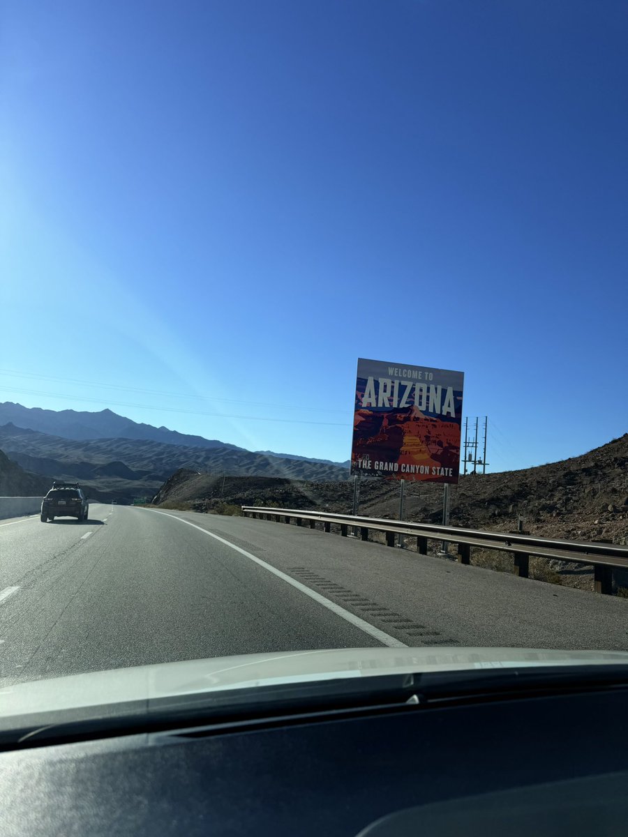 deniz_uns's tweet photo. Arizona. Mojave Çölü’nden Büyük Kanyon’a. 🏜️ https://t.co/X6SG9fIIkM