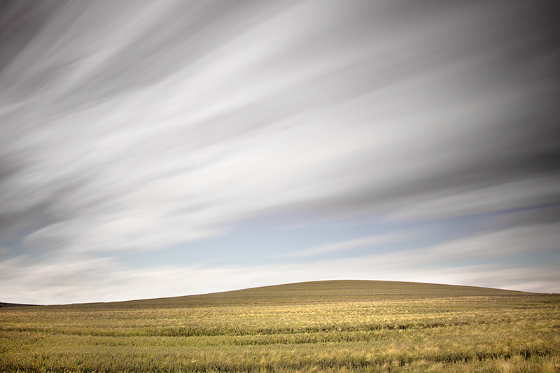 artlimitednet's tweet photo. Broad Fields Under Moving Clouds by Bernd Walz https://t.co/uGTVsnshFK
#longexposurephotography #field #rural #minimalism #clouds @canonusaimaging #graphic #emptyness #longexposure_shots #exposure #movement #abstract #naturalism #digital #nature #long #wind #contemplation… https://t.co/QDBsbjE9el