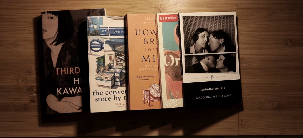 sosanasi's tweet photo. my kind of birthday gift to myself😋💌 bookmail <3 https://t.co/tR4NxRcVkx
