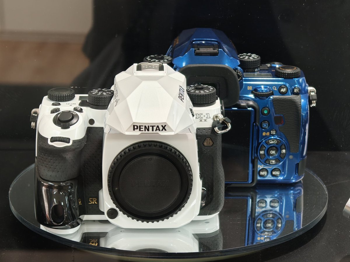 壺 不明 PENTAX CLUBHOUSEで、とんでもないものを見つけてしまった