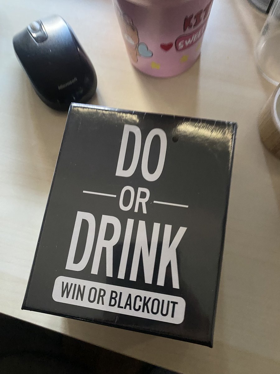 ThePigsFix's tweet photo. i wanna play this with a sub but it’s ’do or send’ 🙂‍↕️ https://t.co/YtghQ2jsLZ