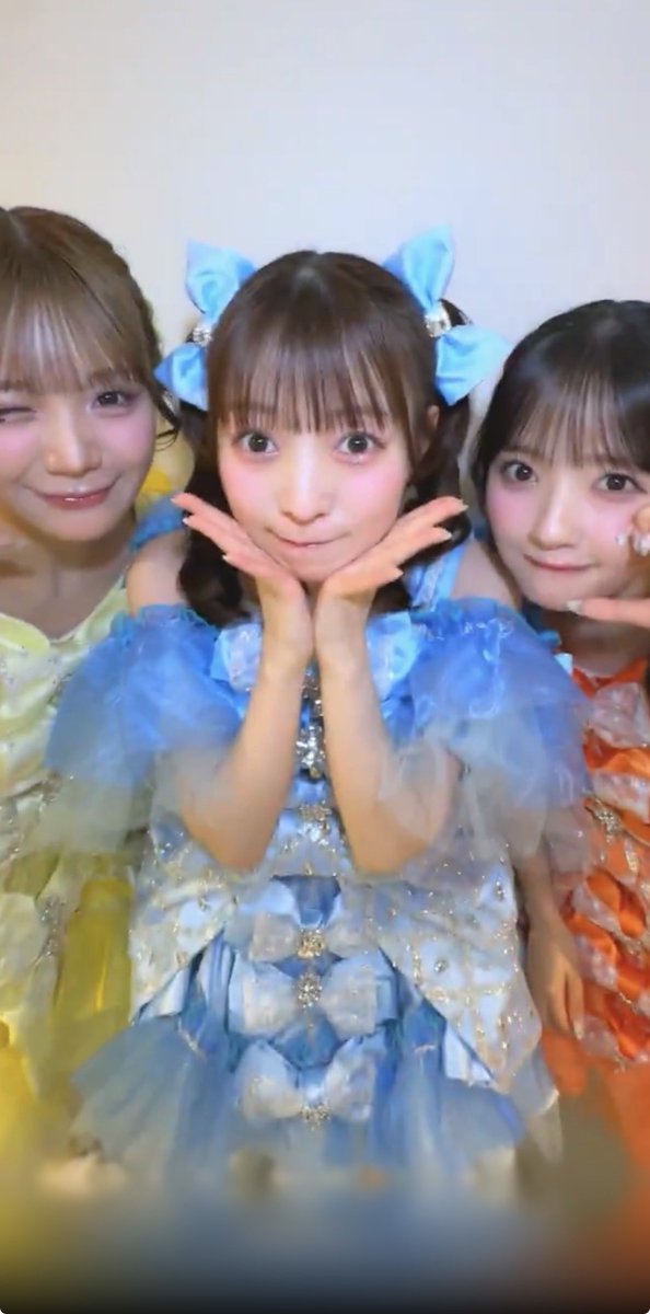 yu_oshix's tweet photo. ここのみゆちゃんあかちゃんみたいで可愛すぎる👶🏻🍼
お姉さん化計画……𓈒𓂂𓏸❔ https://t.co/6OcIy9fuF5