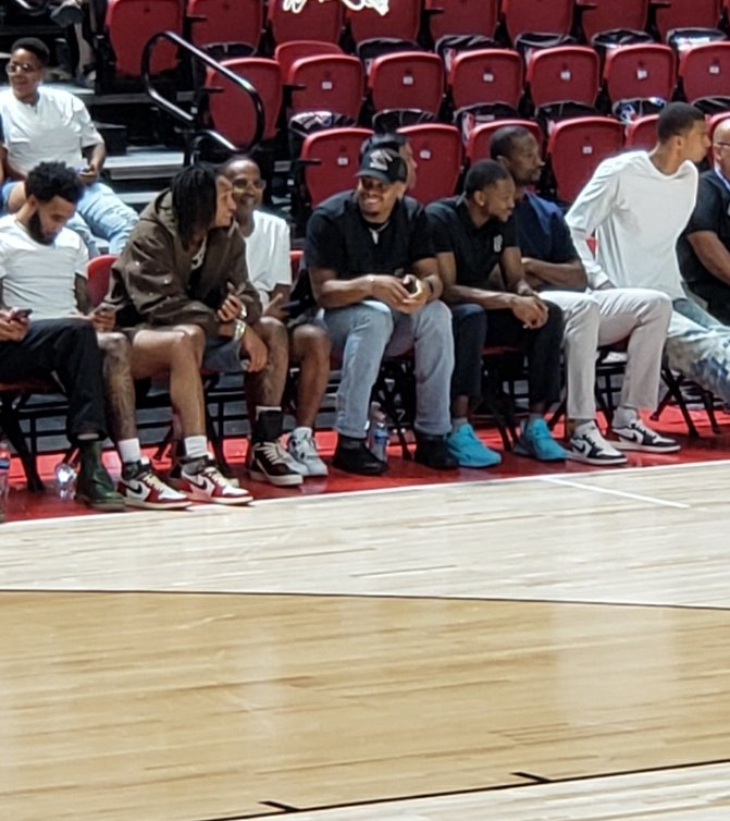 SpursMeninBlack's tweet photo. @spursstatsvideo My speculation is he'll be in Vegas to support the Summer League Spurs, like me. I was here last summer, saw him, w/ his teammates. That helped kick off a hell of a run to the Finals. See my photo from then.
JC DV KJ DF HB VW
#RaceForSeis https://t.co/BE5Dit6xKu