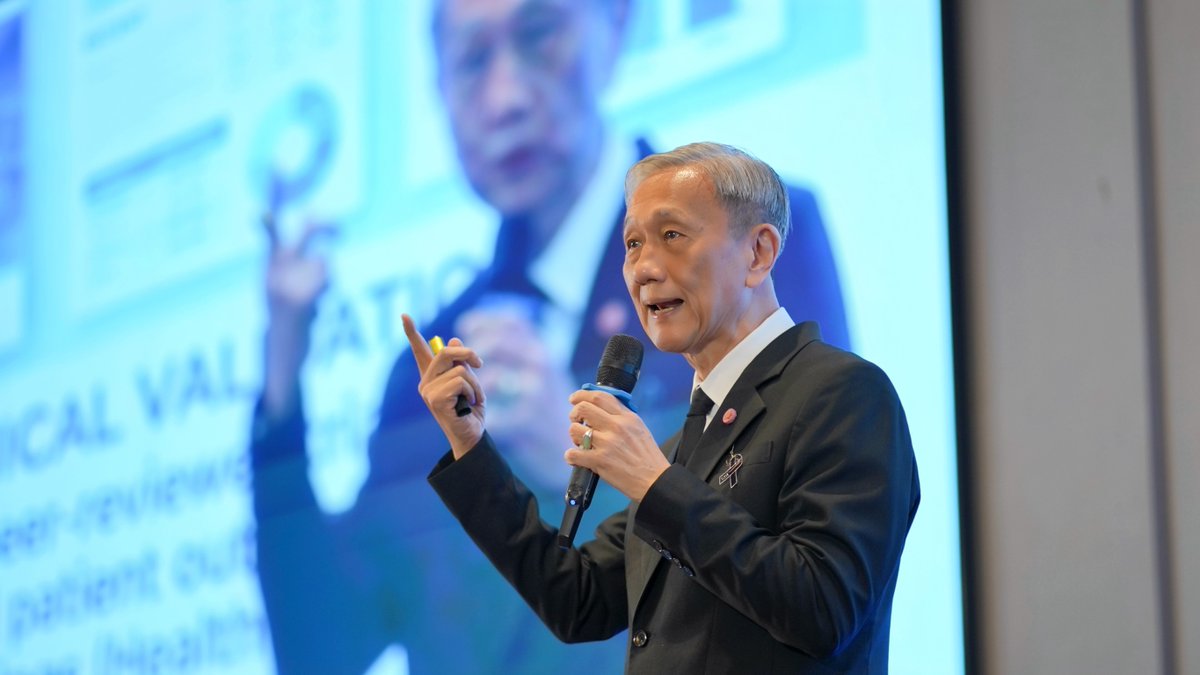 theChroniclesTH's tweet photo. TILSNA จัดงาน MarketForge 2026 ผนึกผู้นำธุรกิจสุขภาพไทย ยกระดับนวัตกรรมสู่การเป็นผู้เล่นระดับโลก! 

ดร.จิตติ์พร CEO TILSNA ย้ำเป็นแบ็คอัพหนุนธุรกิจสุขภาพไทยขยายตลาดสู่สากลอย่างเต็มตัว 

อ่านต่อ > https://t.co/F6bhJg19pD

#TILSNA #MarketForge #HealthTech #theChroniclesThailand https://t.co/zGn3hyVXQe