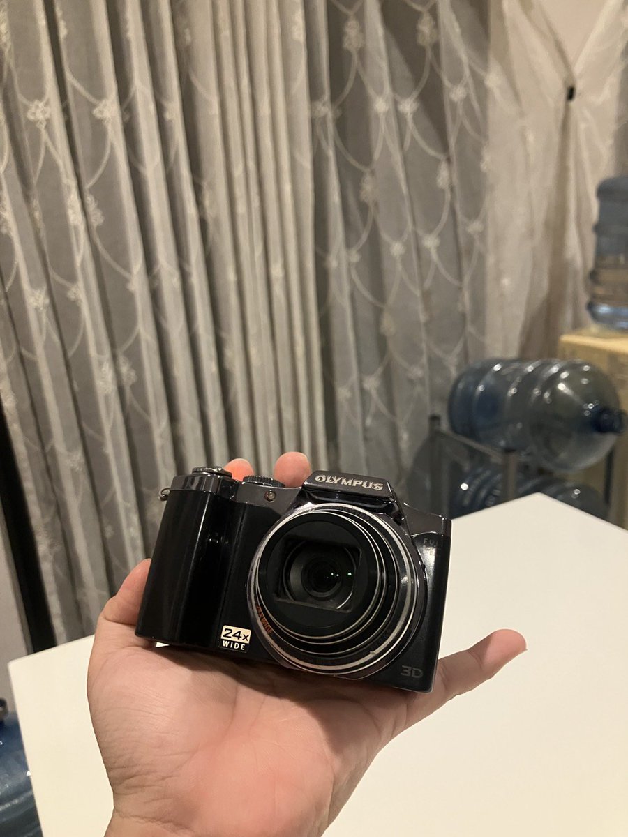 lbammgogo's tweet photo. ปล่อยกล้อง olympus sz30mr💌2000 รวมส่ง❗(ต่อได้นะคะทักมาคุยราคากันได้)❗
💐ใช้งานได้ใช้งานได้ชุมลื่น แฟลชออก ใช้ได้ทุกระบบ
📌ตำหนิ:จอย่น จอเสื่อม ฝาแบตซ่อมมานิดหน่อย(ไม่มีผลต่อรูปหรือการใช้งาน)
อุปกรณ์ที่ให้:ตัวกล้อง แบต สายคล้อง ที่ชาร์จแบบหนีบ #กล้องดิจิตอลมือสอง
#กล้องดิจิตอล https://t.co/nZi3ZgruFV
