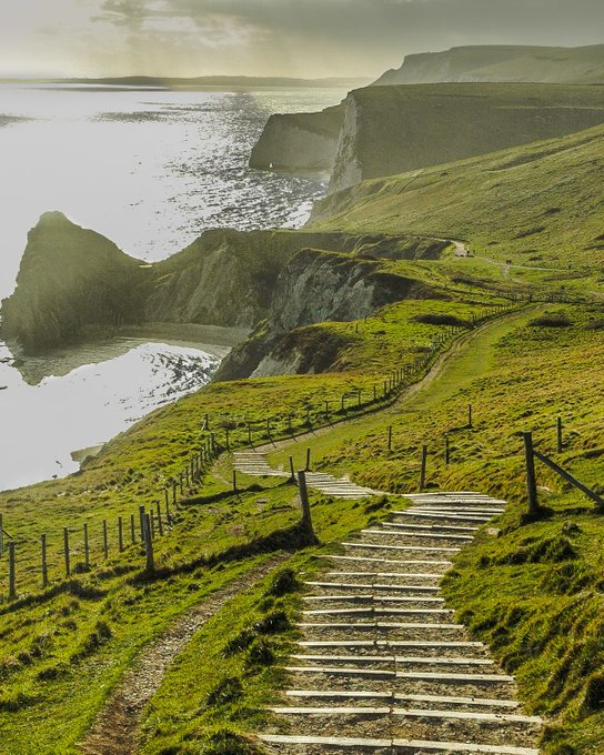 BarirahQueen's tweet photo. Dorset coast England 🏴󠁧󠁢󠁥󠁮󠁧󠁿 https://t.co/TVYd15ySgn