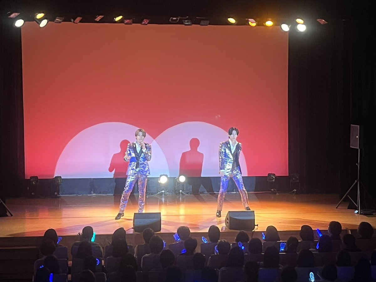 TTC26400197's tweet photo. 野方区民ホール
風輪＆君沢ユウキLIVE https://t.co/0B6ZosBQoA
