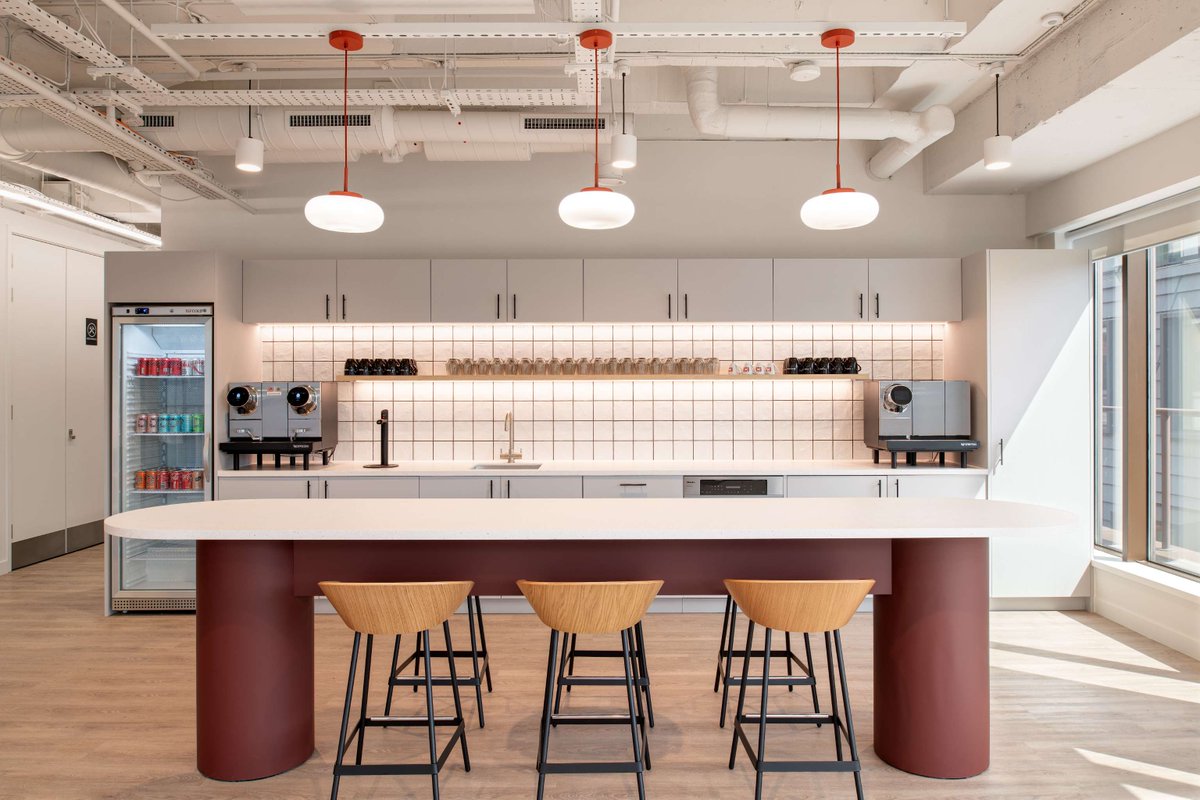 MorganLovell's tweet photo. The transformation of five floors of a former coworking space brings Fortinet’s people together in one cohesive HQ. 

With working floors and a standout client environment, teams can connect and collaborate while leaving room for the next phase of growth: https://t.co/KBv3olIp8G https://t.co/vJMFhtdvB3