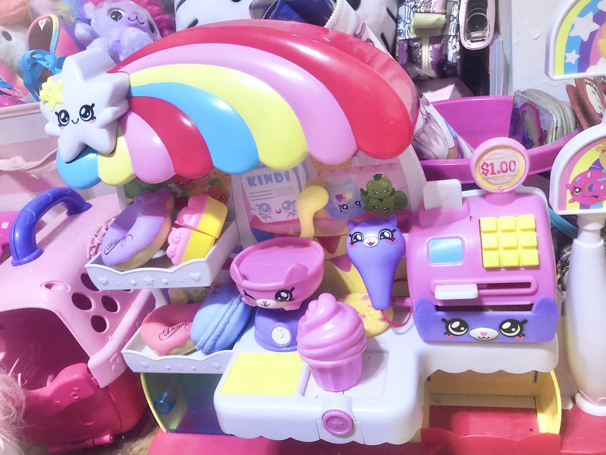 imcookiepup's tweet photo. ☀️🌈 https://t.co/MnQRR9XbaA