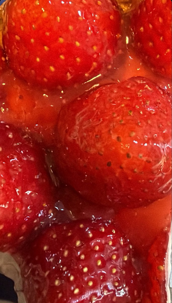 cisribbon's tweet photo. けーきたべた https://t.co/5GaJwQssTl