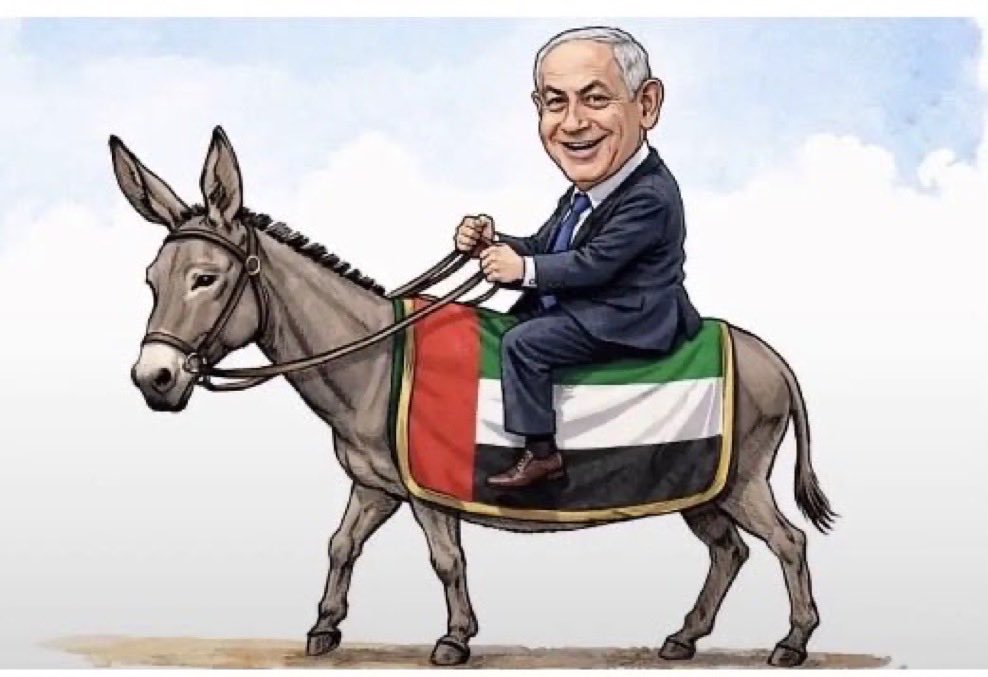il1l911's tweet photo. @7mAnO_ @alk3aam شوف التاريخ صح، بس مو زي ما تتخيل. السعودية هي اللي وحدت الجزيرة كلها بعد قرون تفرقة، وأسست دولة قوية من الصفر وطردت الاستعمار. أما أنتم فدولتكم تكونت سنة 71 وكنتوا قبلها محميات بريطانية.
اما عن الكرامة ياكلب عندنا مثال على دولة طبعت مع الصهاينة مقابل f-35 في النهاية سيفوون 😂😂 https://t.co/vZcrzG6NzI