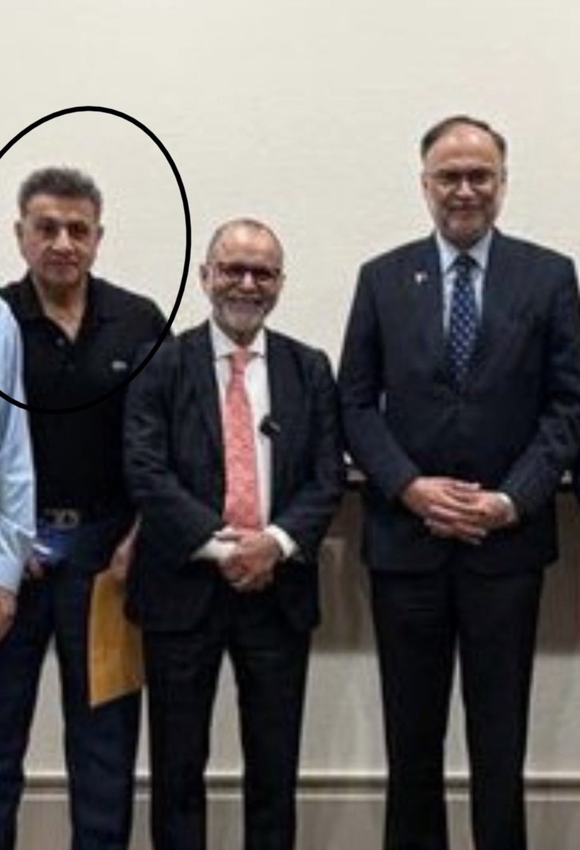 IronLady0012's tweet photo. The question isn’t what Ahsan Iqbal is saying about #ImranKhan—he has nothing to do with the £1 million deposited into the Supreme Court’s account.
The real question is: why are these so-called well-educated doctors, who consider themselves a superior class, even giving him a platform and listening to him?
#ShameOnAPPNA 
#ShameOnAllPakDoctors involved in these events.