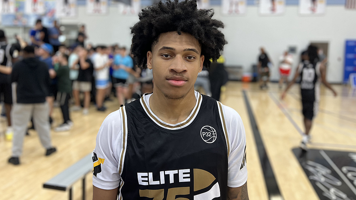 Ballislife's tweet photo. Our Eval Team was at the inaugural New Balance P32 Elite 75 Camp in St. Louis assembled top talent from across the P32 circuit and we break down its standouts after a full evaluation day.

Prospect Overview🔗 https://t.co/EN5yFtmeu4 https://t.co/jzVfxEs00m