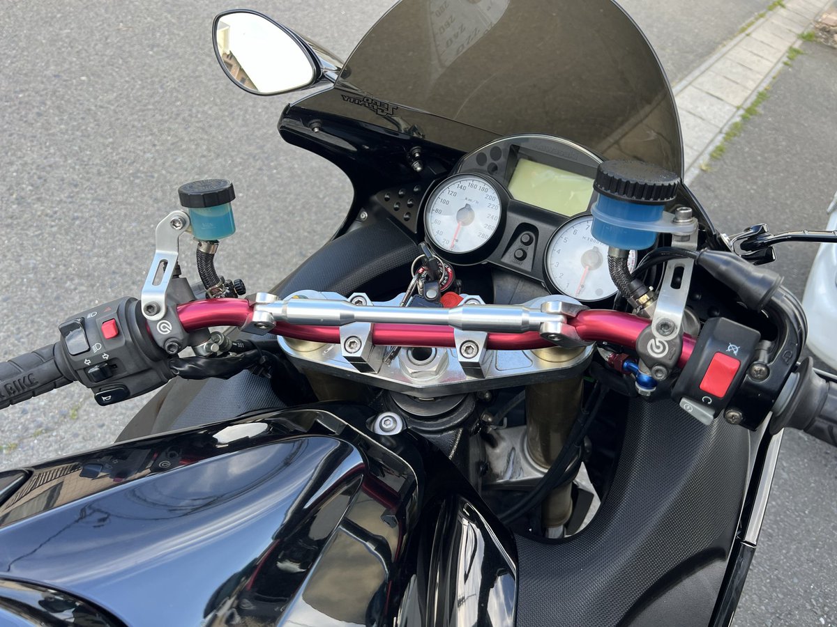 JinCHASE_MB's tweet photo. あちこちリフレッシュ完了🎵

次回はホース類とキャリパーですかね
また、資金が貯まったら
ご相談下さい✨ https://t.co/WioNqnVk1J