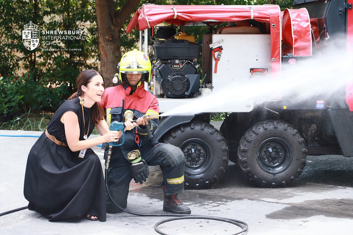 SHBcitycampus's tweet photo. A fun-filled experience that brought learning to life for our Early Years children as they welcomed firefighters from the local Fire Department. Children had the chance to spray a real fire hose, climb aboard the fire truck, and explore it up close.

#ShrewsburyBangkokCityCampus https://t.co/9C15oHgdHV