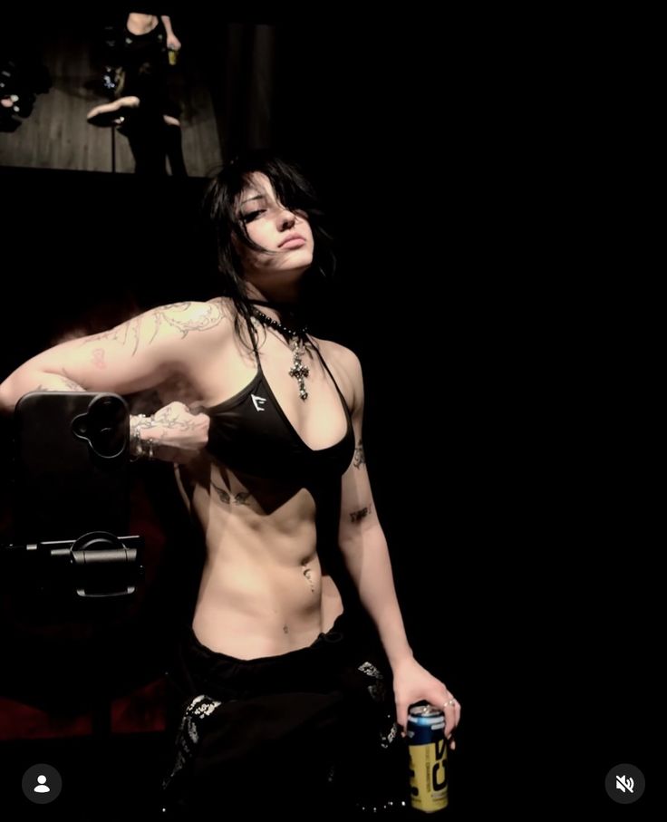annxed's tweet photo. going to the gym 3 times a week
leg-push-pull split https://t.co/mh5dZxv4VC