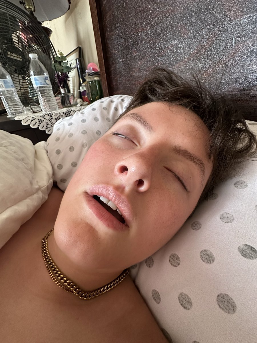 IrelandNichols's tweet photo. they call me Sleeping Beauty 💤 https://t.co/ELf5P7MoZO