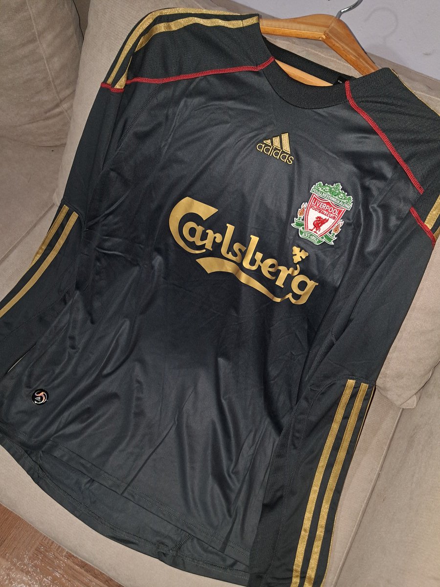 FerRomeroCarp's tweet photo. https://t.co/T12I6VwQNe 

Las camisetas retros las tiene https://t.co/T12I6VwQNe. En mi opinión de haber comprado mil camisetas, son practicamente originales. 
En 25 días la tenés en tu casa.

WhatsApp 📞 +86 185 6509 8414 https://t.co/uqKFIBnDKW