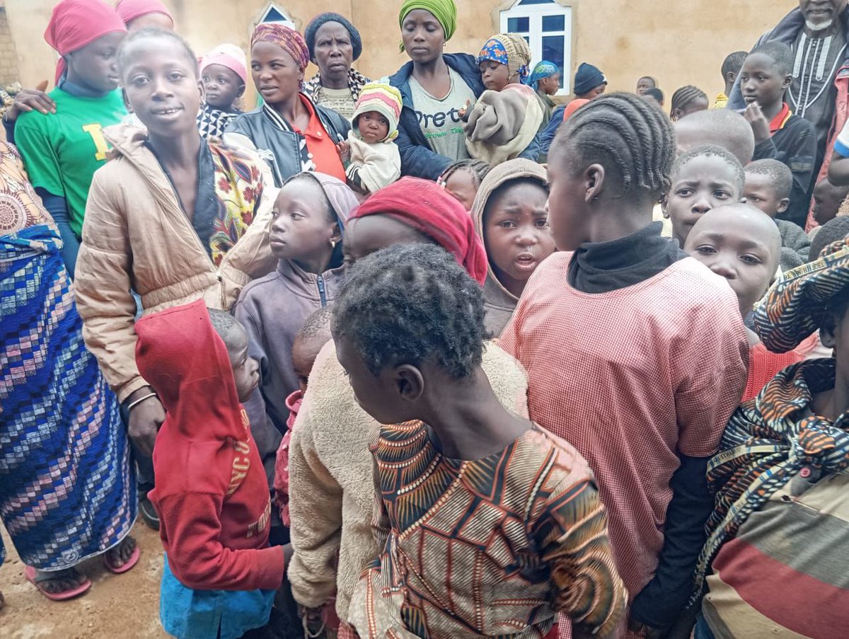 ChristianEmerg1's tweet photo. Nigeria: We recently held medical outreaches in Bokkos to help Christians attacked last month by Muslims.

Many volunteered – including local doctors – to share Christ's love with them.

Over 100 received treatment.

Much more is needed.

God bless these precious Christians. https://t.co/VfLdXsh0a1