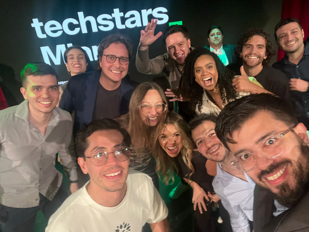 InakiGru's tweet photo. De pitchear a clientes una idea con un Figma, a entrar a @Techstars  y @OrbitVenturesVC

Hoy son poco más de 600 activos, 4M de m² gestionados con Climatta, y más de 18 mil recibos de servicios públicos analizados hasta el momento. 

Se hace camino al andar. https://t.co/aA85TApTjq