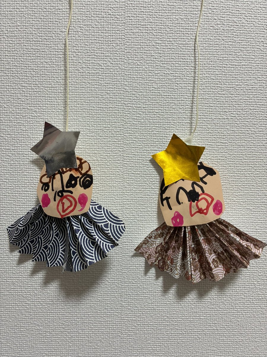 furoaki's tweet photo. 4歳娘の作った織姫と彦星、チュー😘のお口だそうです。最高すぎ！ https://t.co/hpY6VhcADt