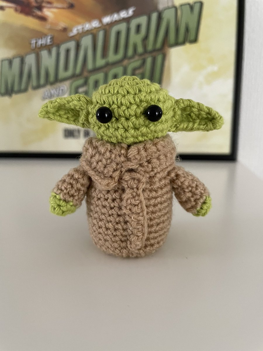 cp_kedama's tweet photo. グローグーのあみぐるみ作った🧶
色々不格好だけど初めてのあみぐるみだったので形になっただけでも嬉しい♪
もっと練習して可愛いグローグーうみだします🌱 https://t.co/8DvhkoiAWk