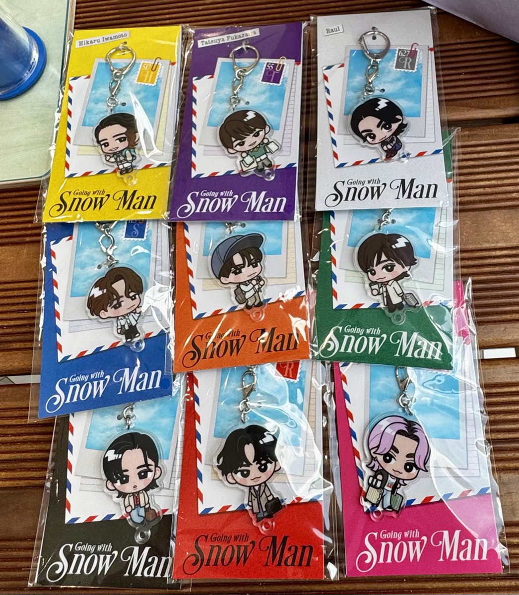 akinon_snab0225's tweet photo. アクキーかわいすぎて9人お迎えしました😽💛💜🤍💙🧡💚🖤❤️🩷 https://t.co/AkkwUjjvbF