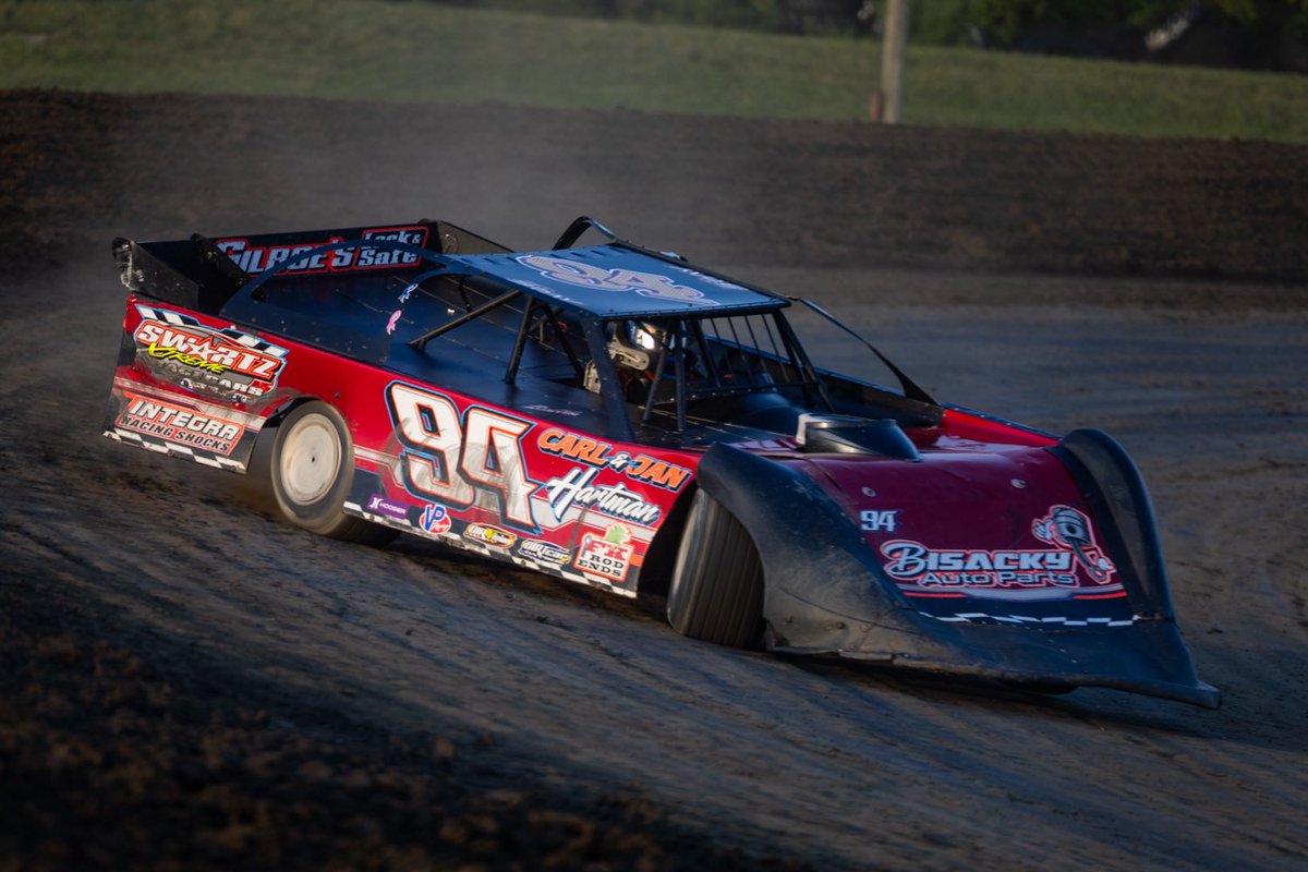 Billy Bray wins the #HellTour Late Models Consolation Race! Rich