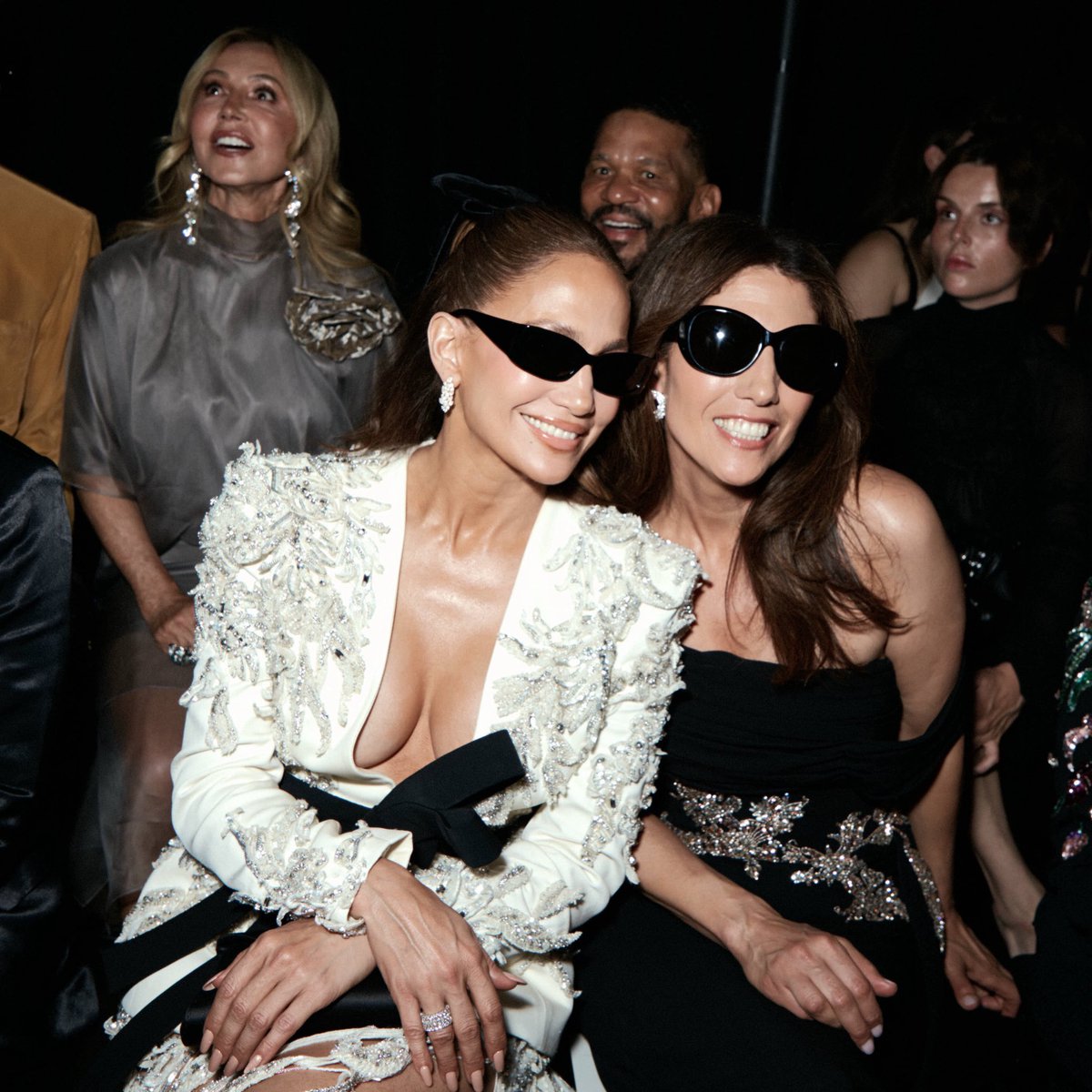 jlo tweet media